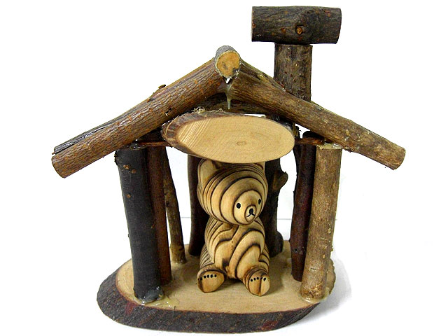 熊ぼっこ中 山小屋 [トミヤ郷土民芸]