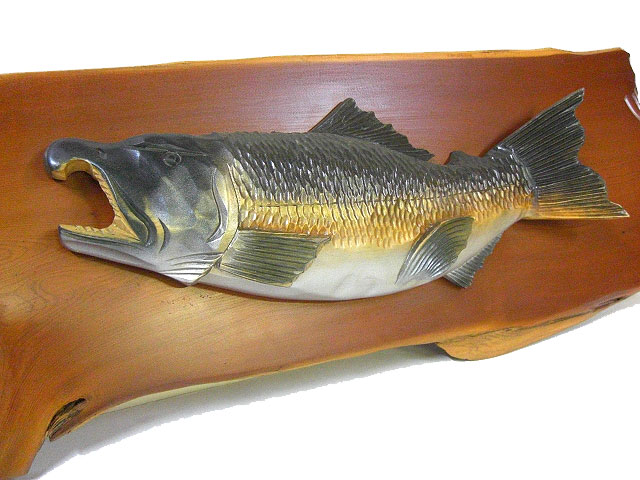 オンコ板 鮭額16－24号 [トミヤ郷土民芸]